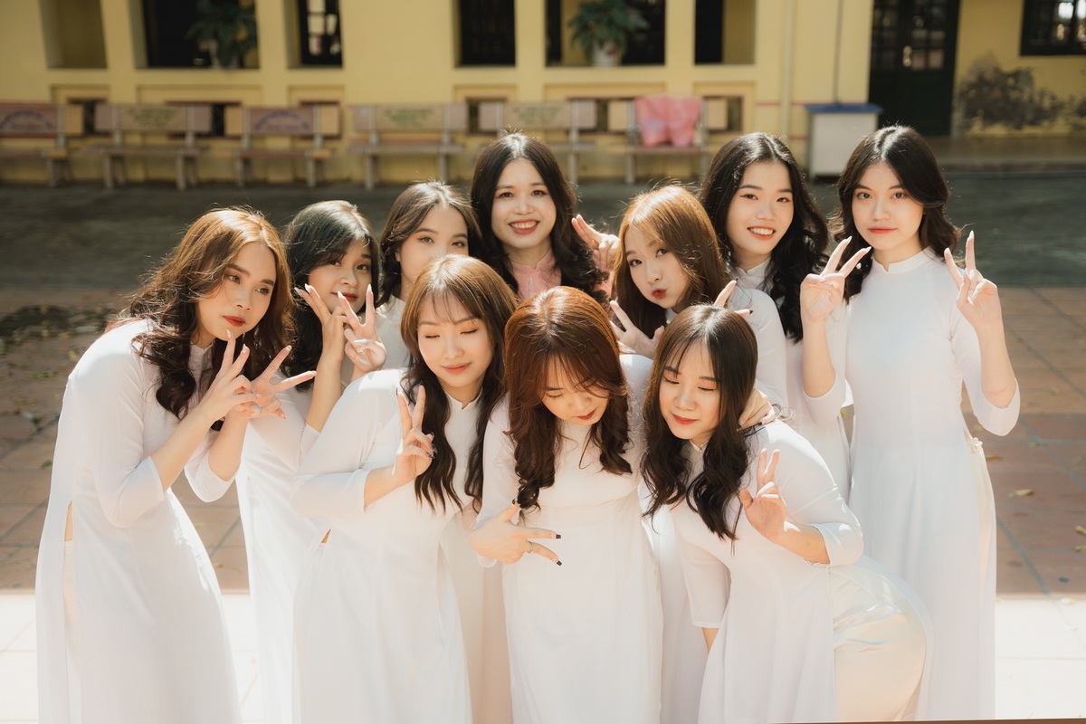 The white student ao dai is a timeless symbol of youth for generations of Vietnamese schoolgirls, tied to memories of innocence and grace